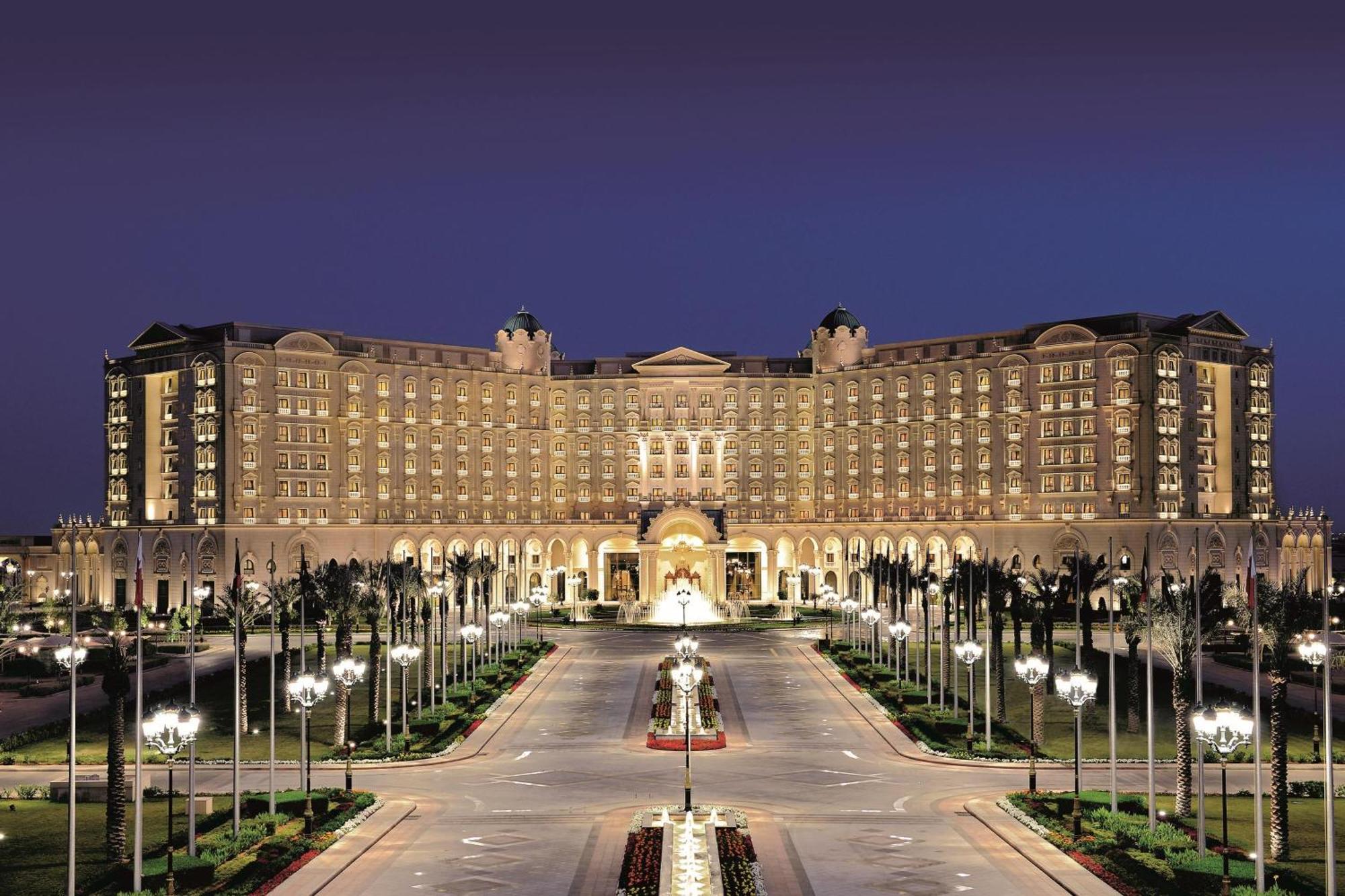 The Ritz-Carlton, Riyadh Exterior photo The Ritz-Carlton, Abu Dhabi, United Arab Emirates