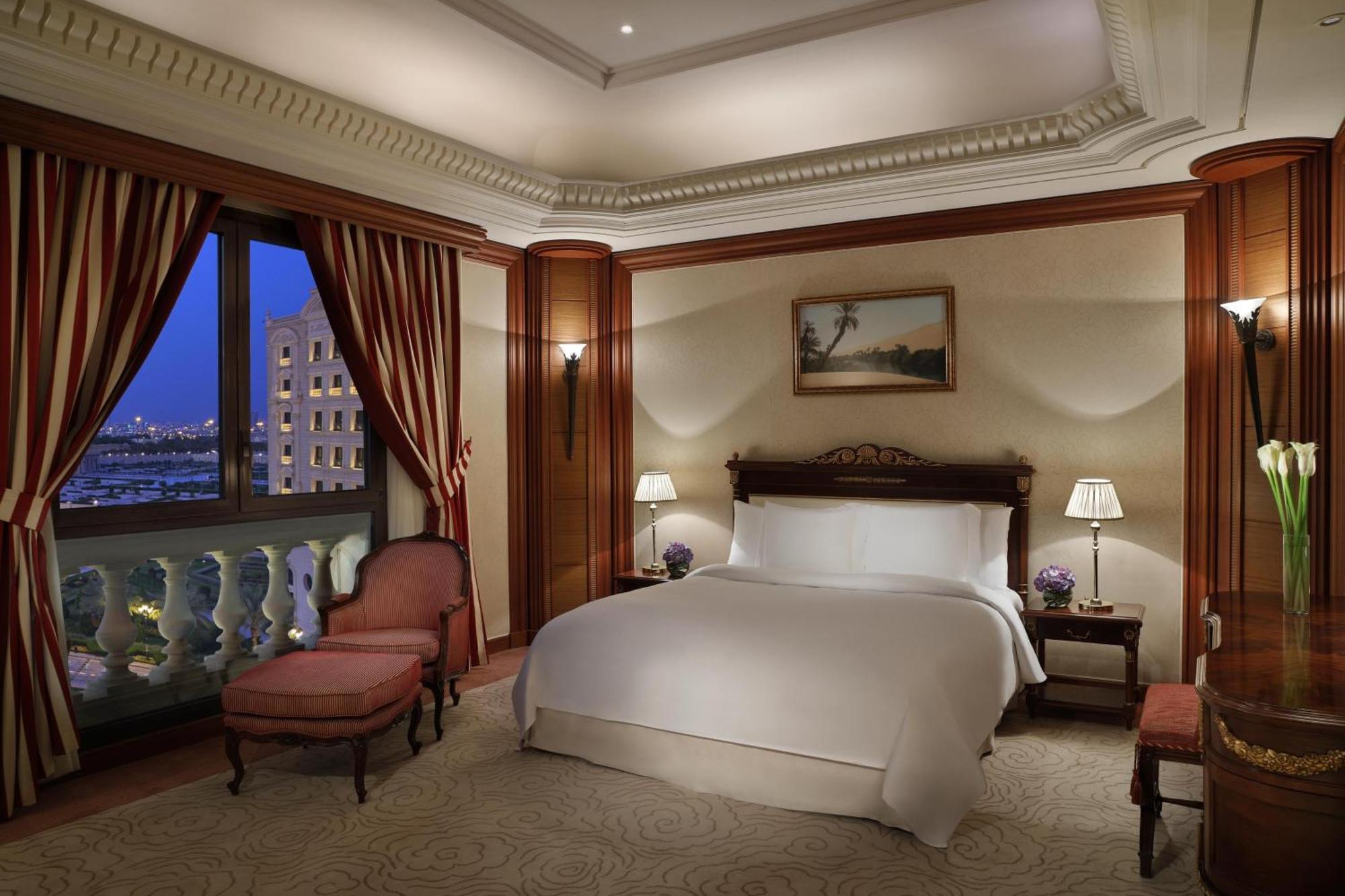 The Ritz-Carlton, Riyadh Exterior photo