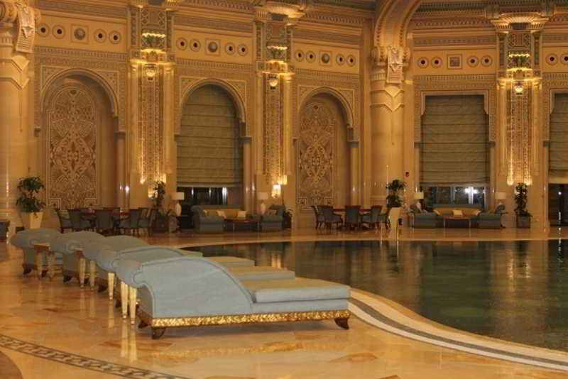 The Ritz-Carlton, Riyadh Exterior photo The Emirates Palace