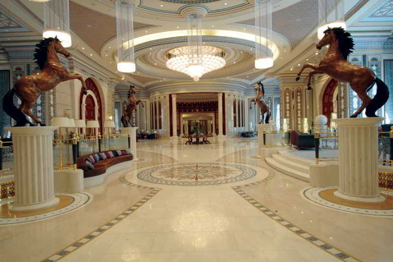 The Ritz-Carlton, Riyadh Exterior photo Lobby